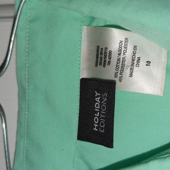 ❤️5/$25  Boy Holiday Edition Button Down and Tie - Picture 3 of 4